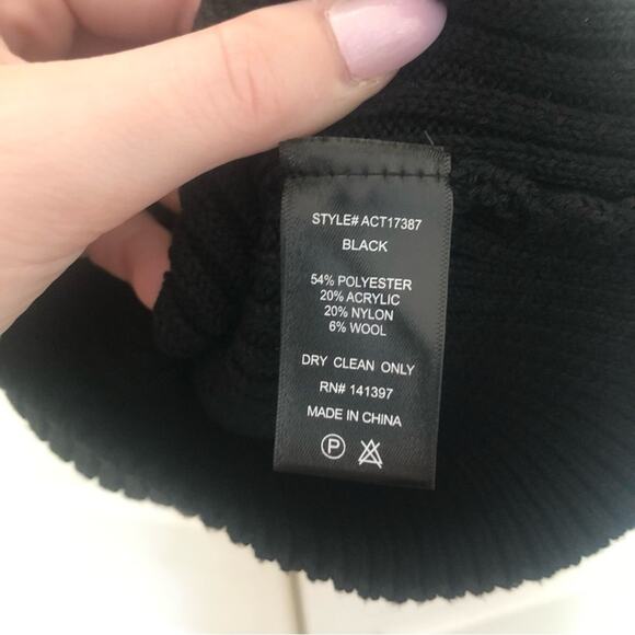 ASTR the Label Soraya Ribbed Sweater Tank Top Knit Racerback - Picture 7 of 10